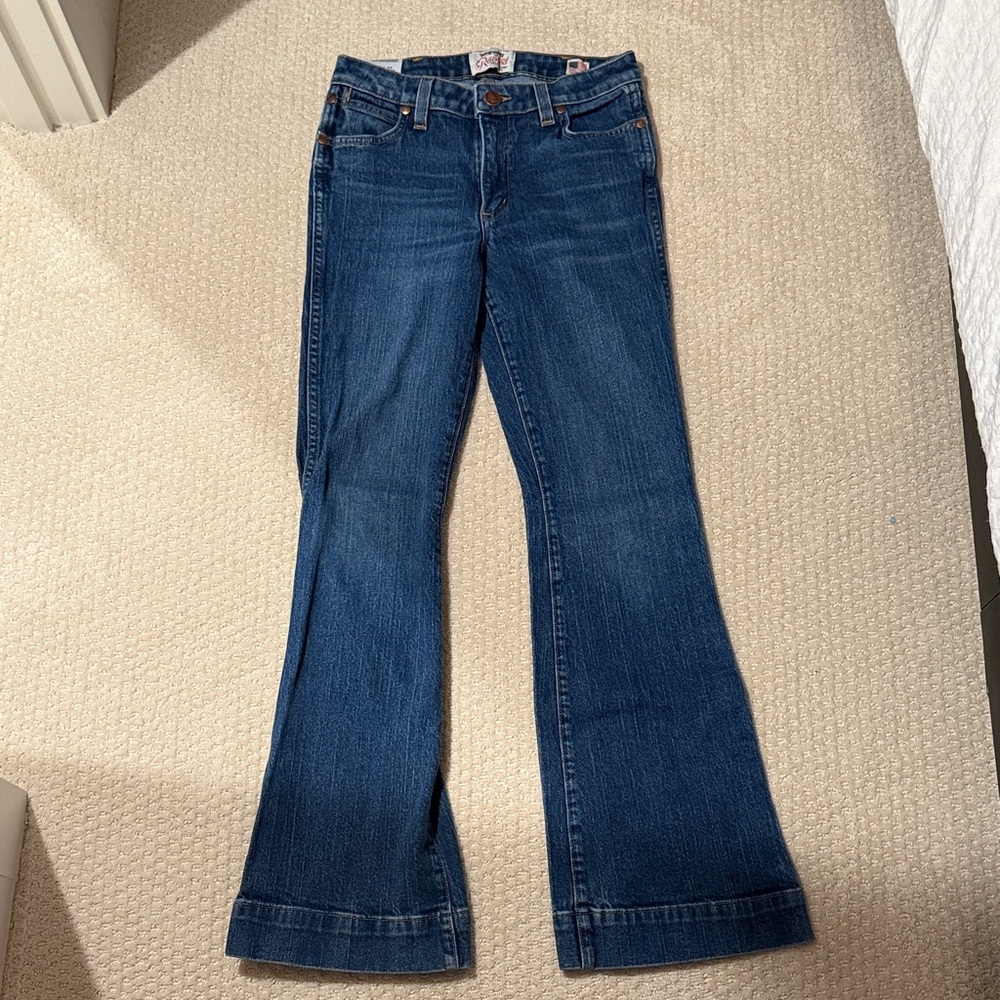 Wrangler Women's Rooted USA High Rise Trouser Jean